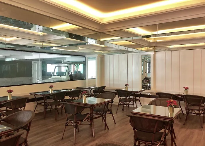素坤逸97浪漫酒店 酒店 曼谷